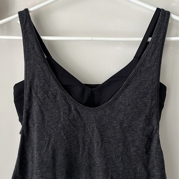 New lululemon cross back tank with sports bra - Picture 2 of 6